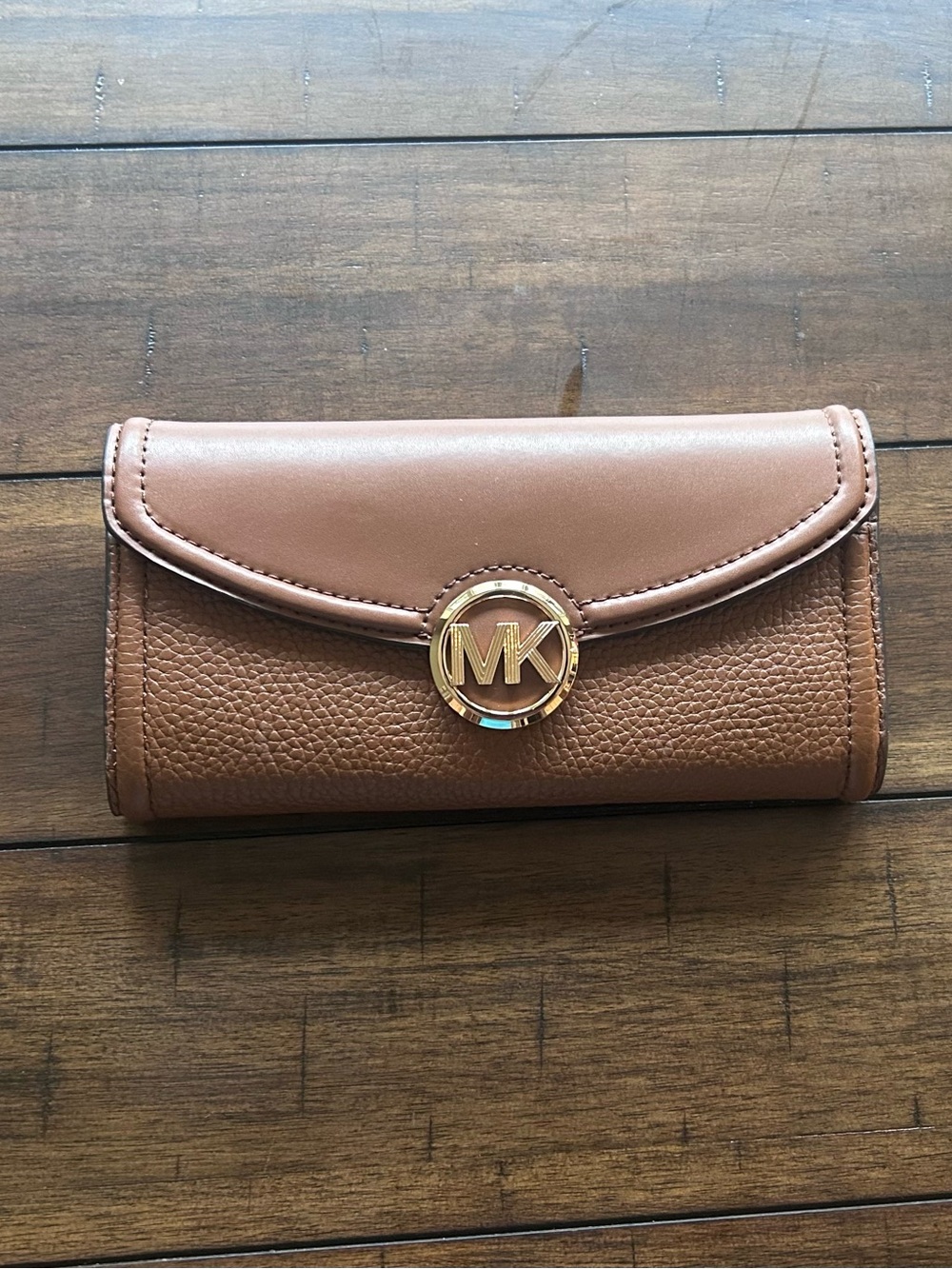 Michael Kors Fulton Luggage Leather Continental Wallet